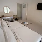 Hellona House ,sunny And Cozy Apartment's