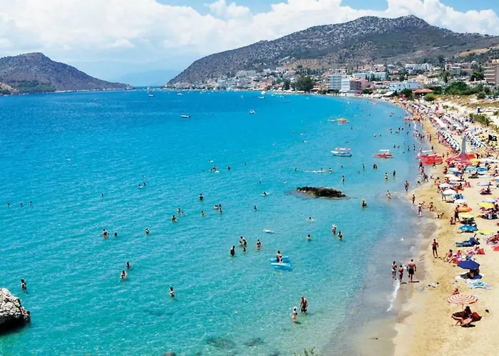 Hellona House ,sunny&cozy Apartment's Apartament