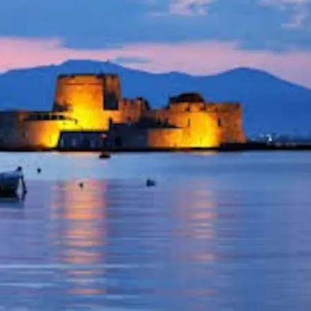 Hellona House ,sunny And Cozy Apartment's * Nafplio